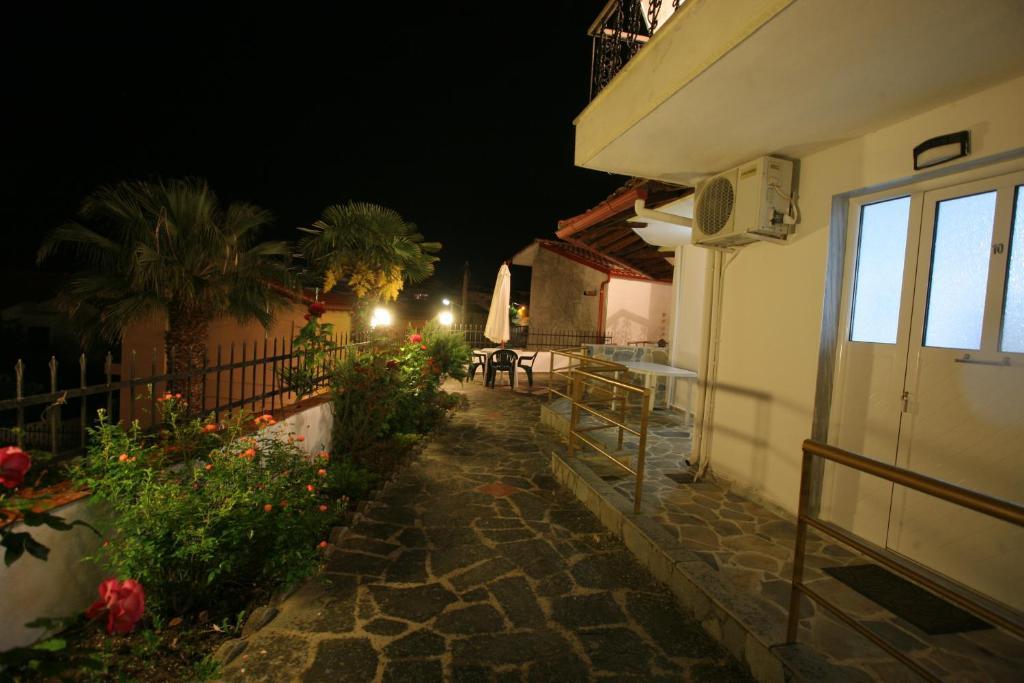 Anatoli Apartments Polichrono Polychrono Exterior photo
